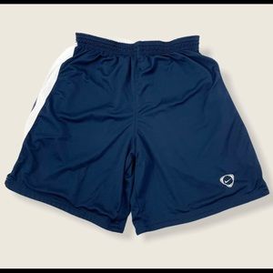 Nike Reversible soccer shorts - Men size small